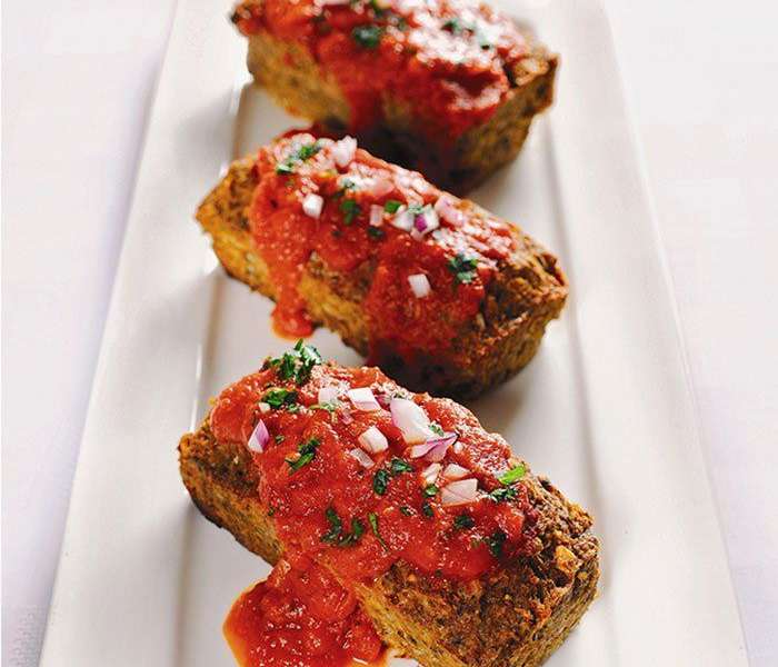 Mini Turkey Meatloaf with Veggies